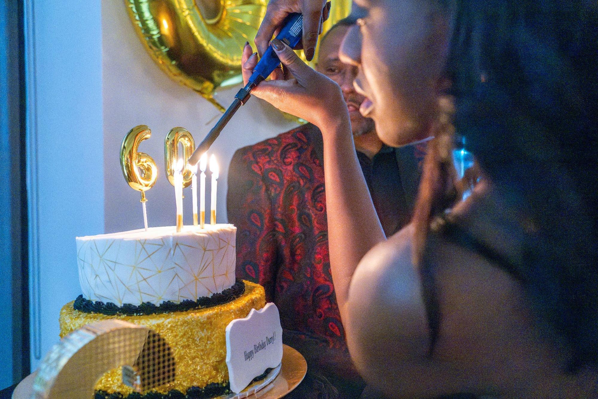 carousel-hero-element image-14