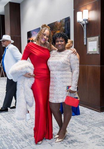 mobile - carousel-hero-element image-3