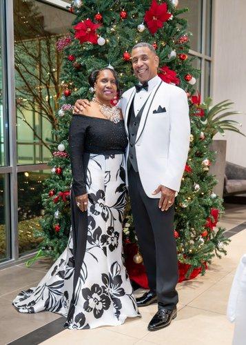 mobile - carousel-hero-element image-5