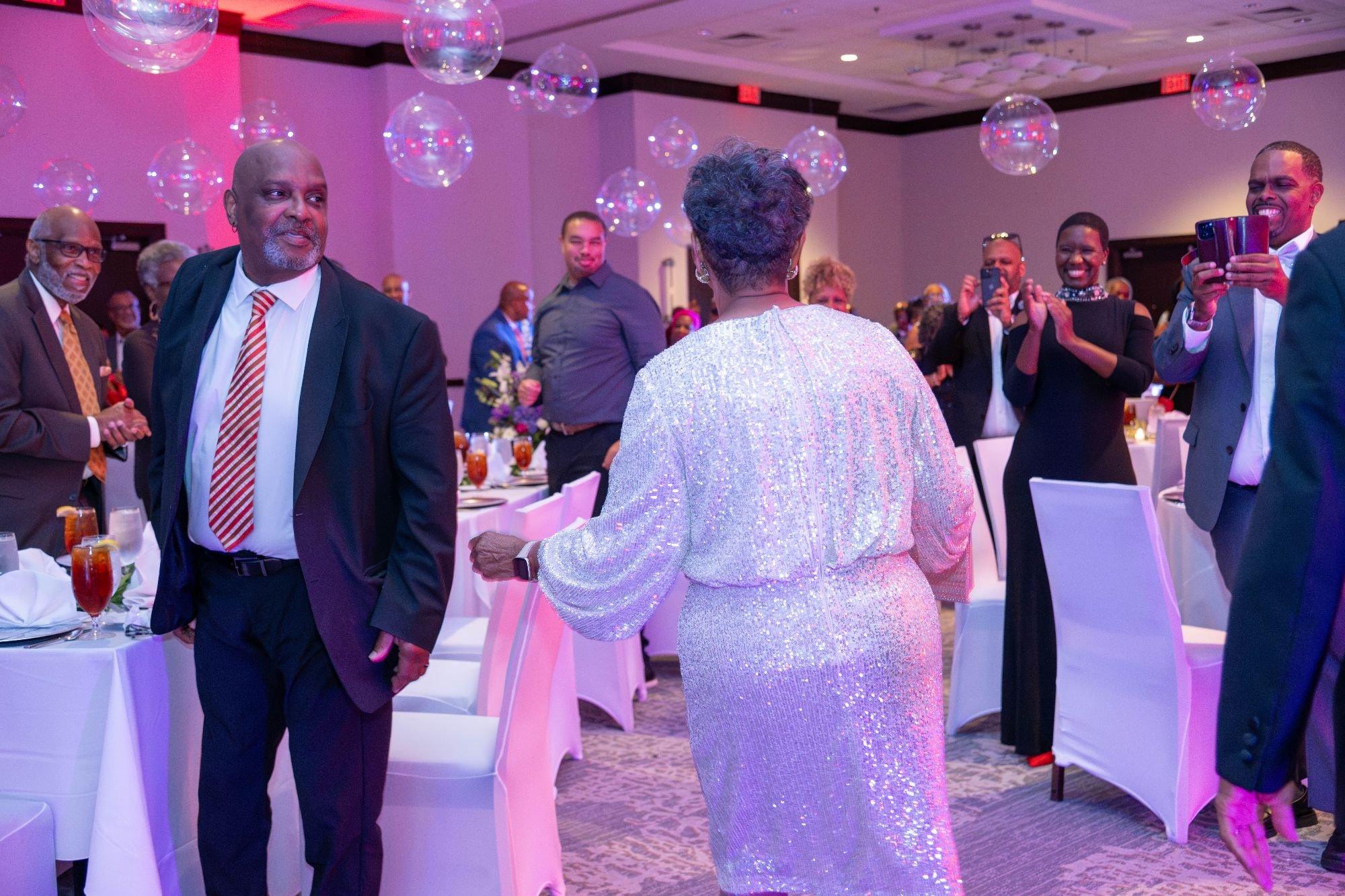 carousel-hero-element image-8