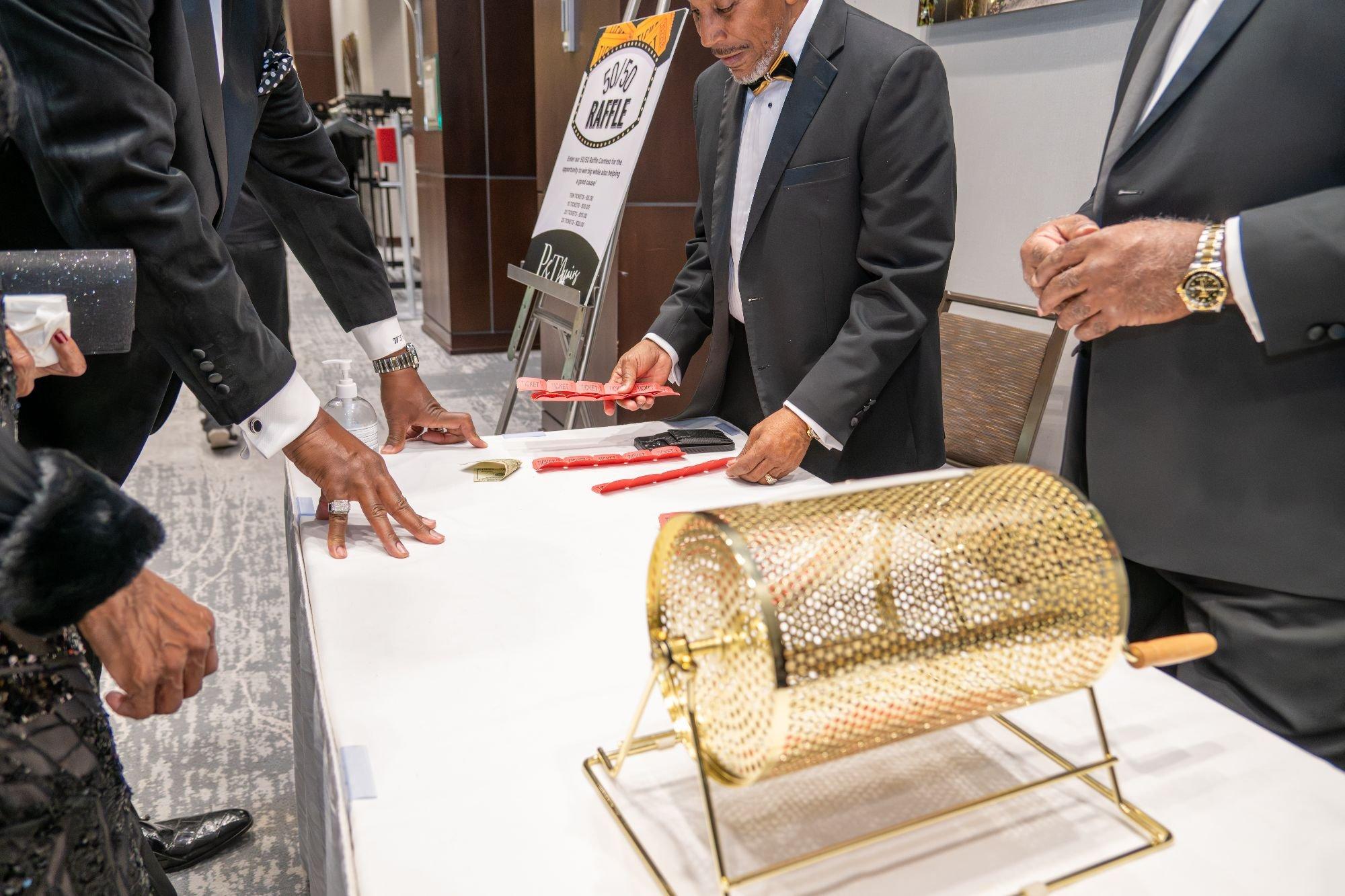 carousel-hero-element image-19