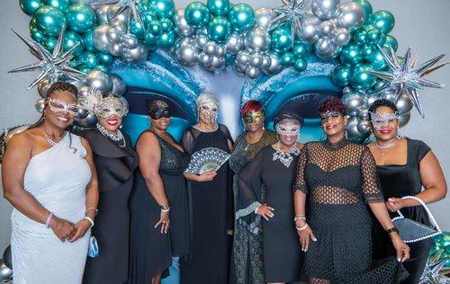 mobile - carousel-hero-element image-7