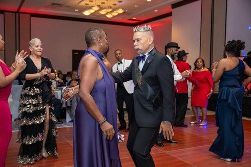 mobile - carousel-hero-element image-13