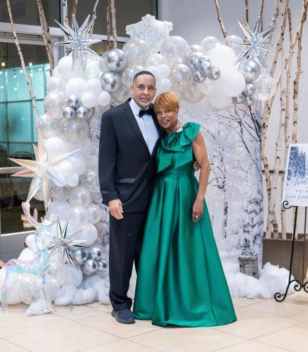 mobile - carousel-hero-element image-1