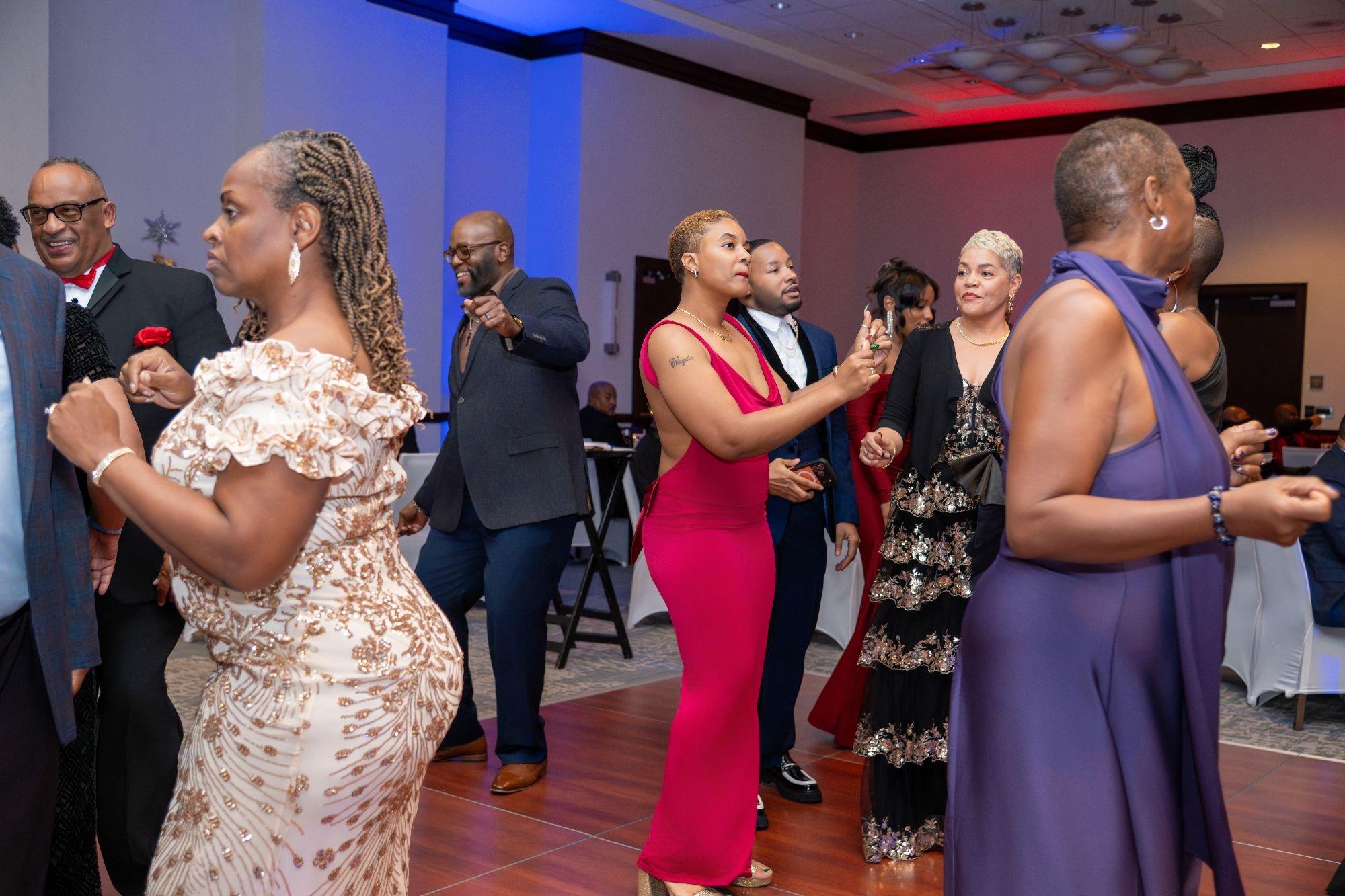 carousel-hero-element image-17