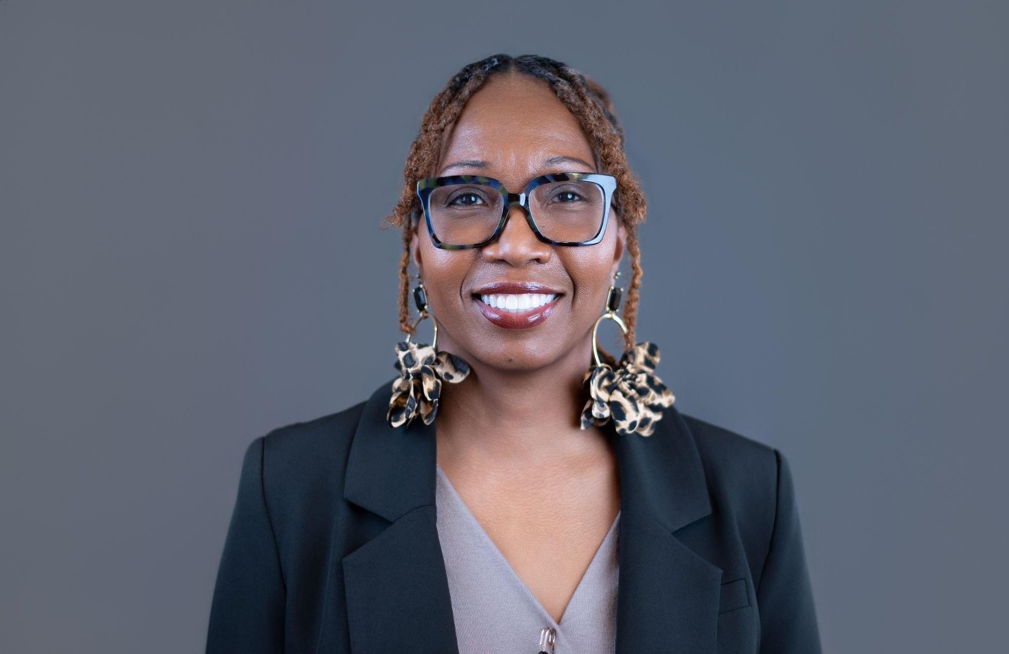 carousel-hero-element image-6