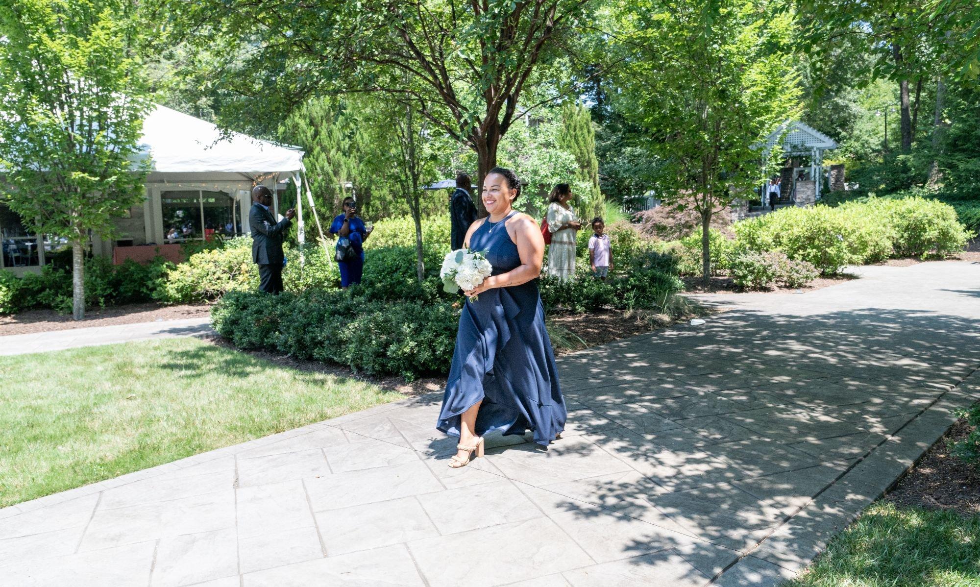 carousel-hero-element image-4