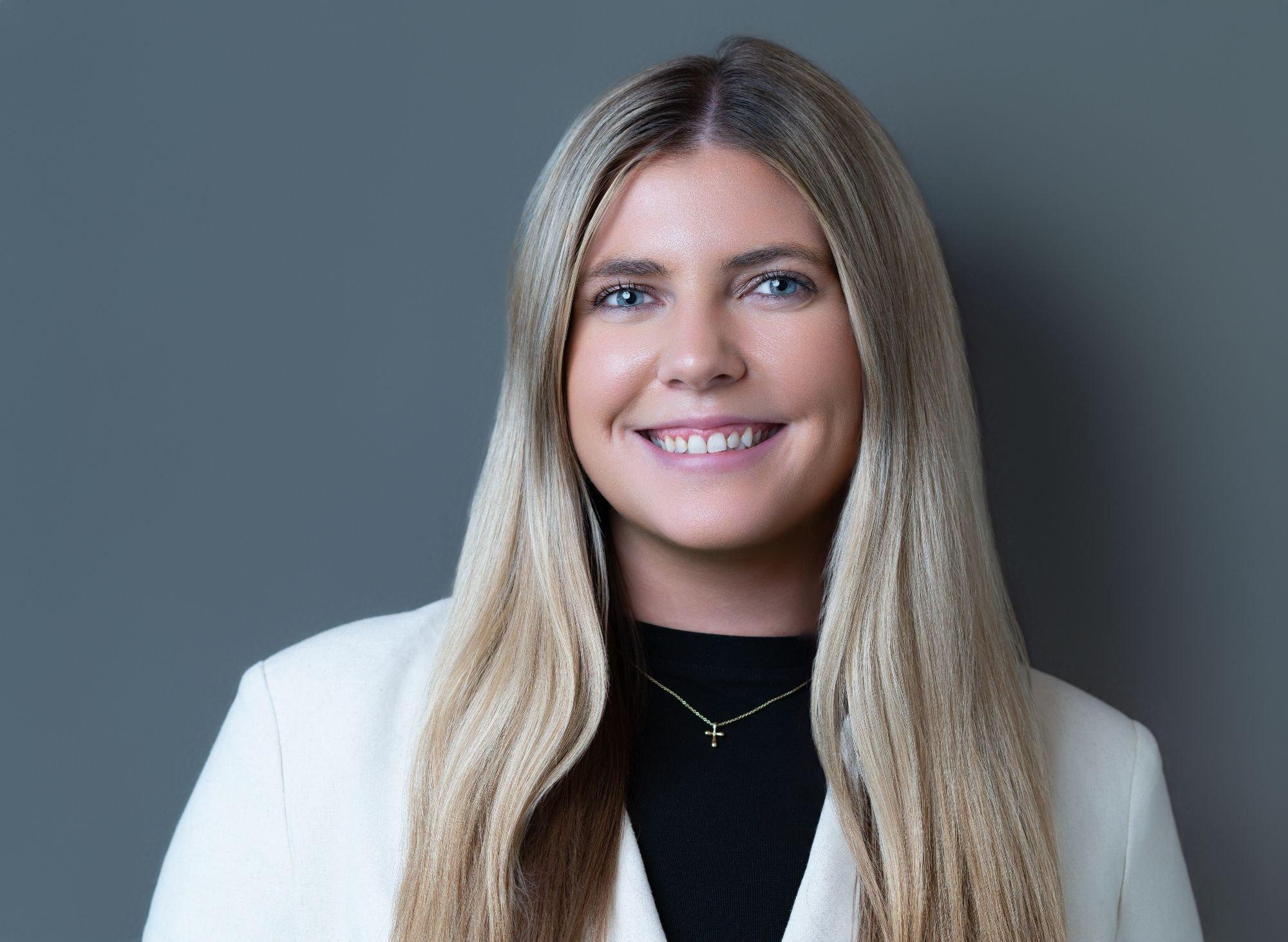 carousel-hero-element image-19