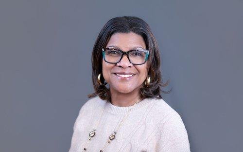 mobile - carousel-hero-element image-8